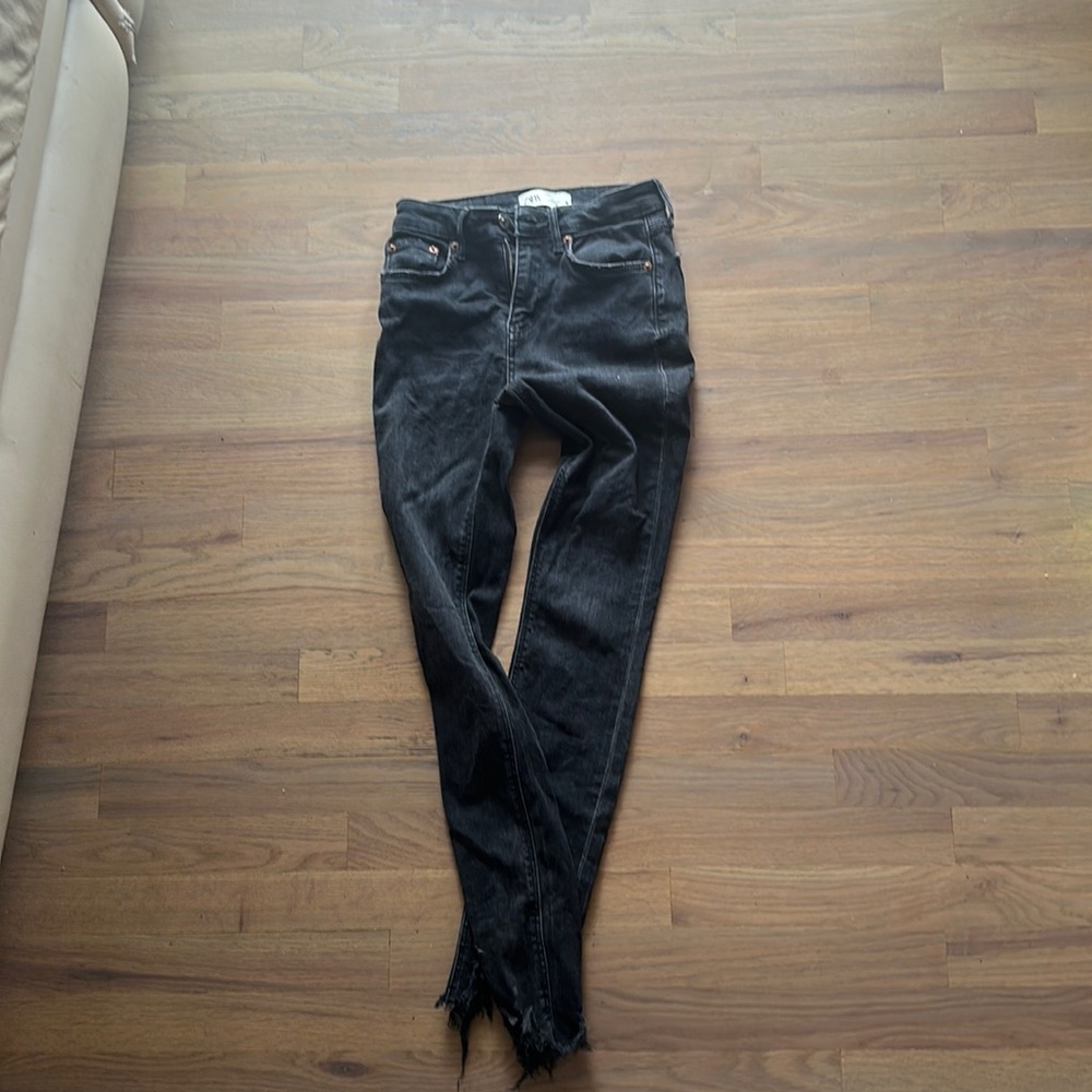 Zara Jeans